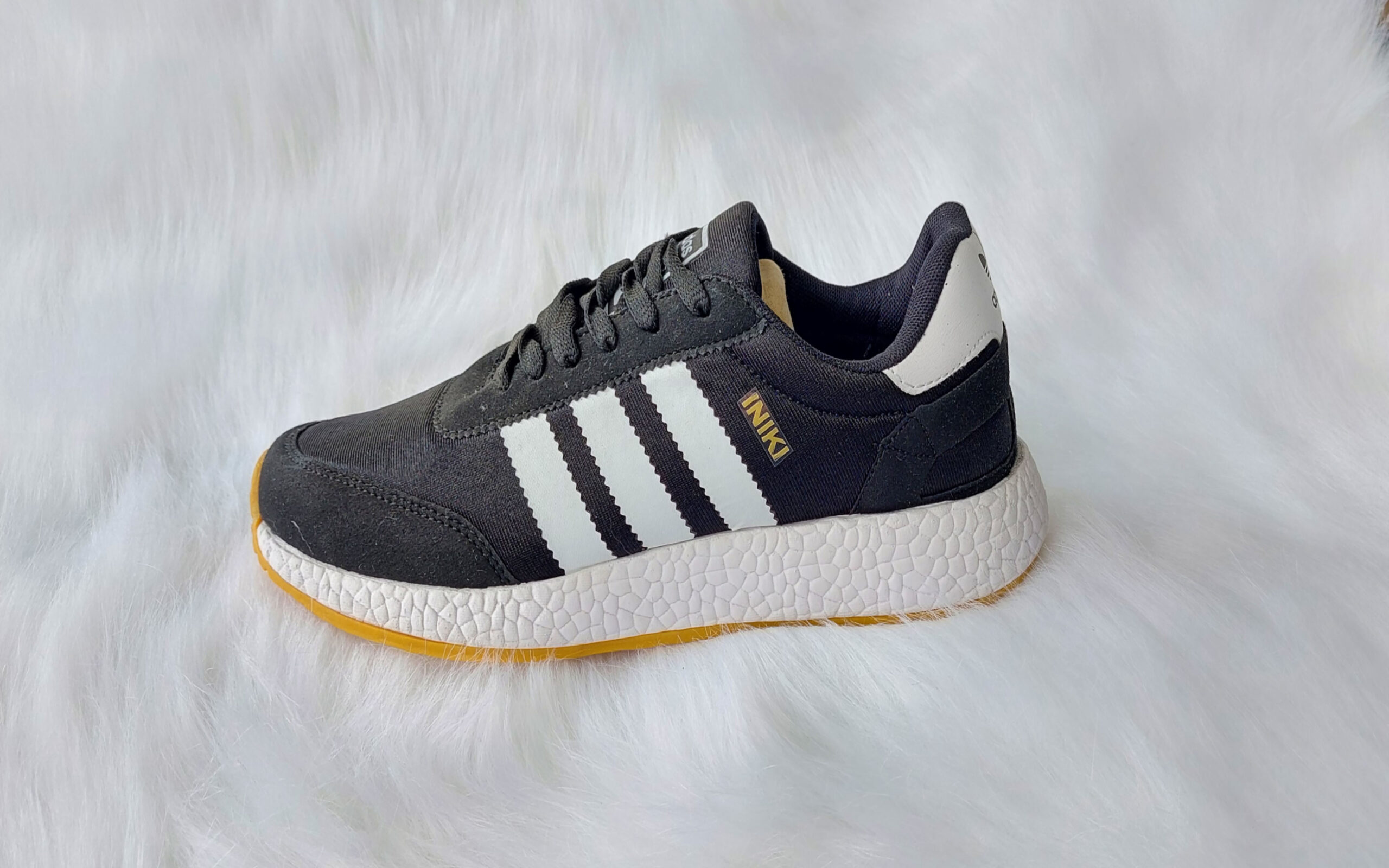 ADIDAS 30 (3)